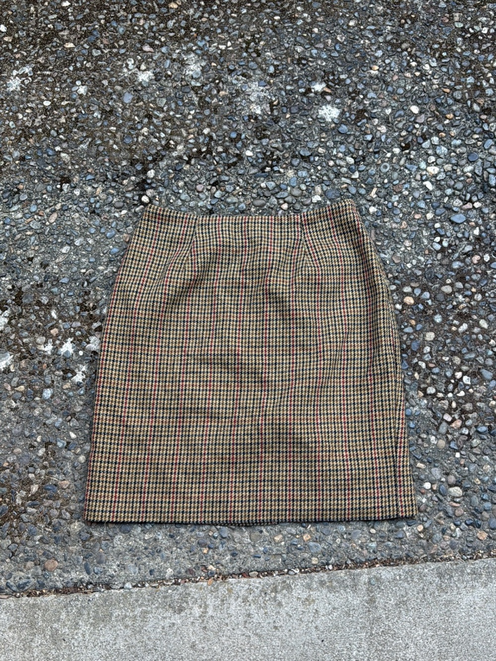 Classic Houndstooth Pencil Skirt in Brown Multi